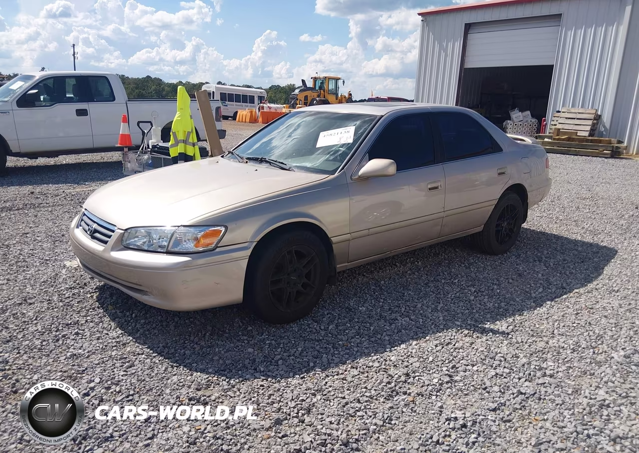 2001 Toyota Camry Le VIN:4T1BG22K71U030214 - 2