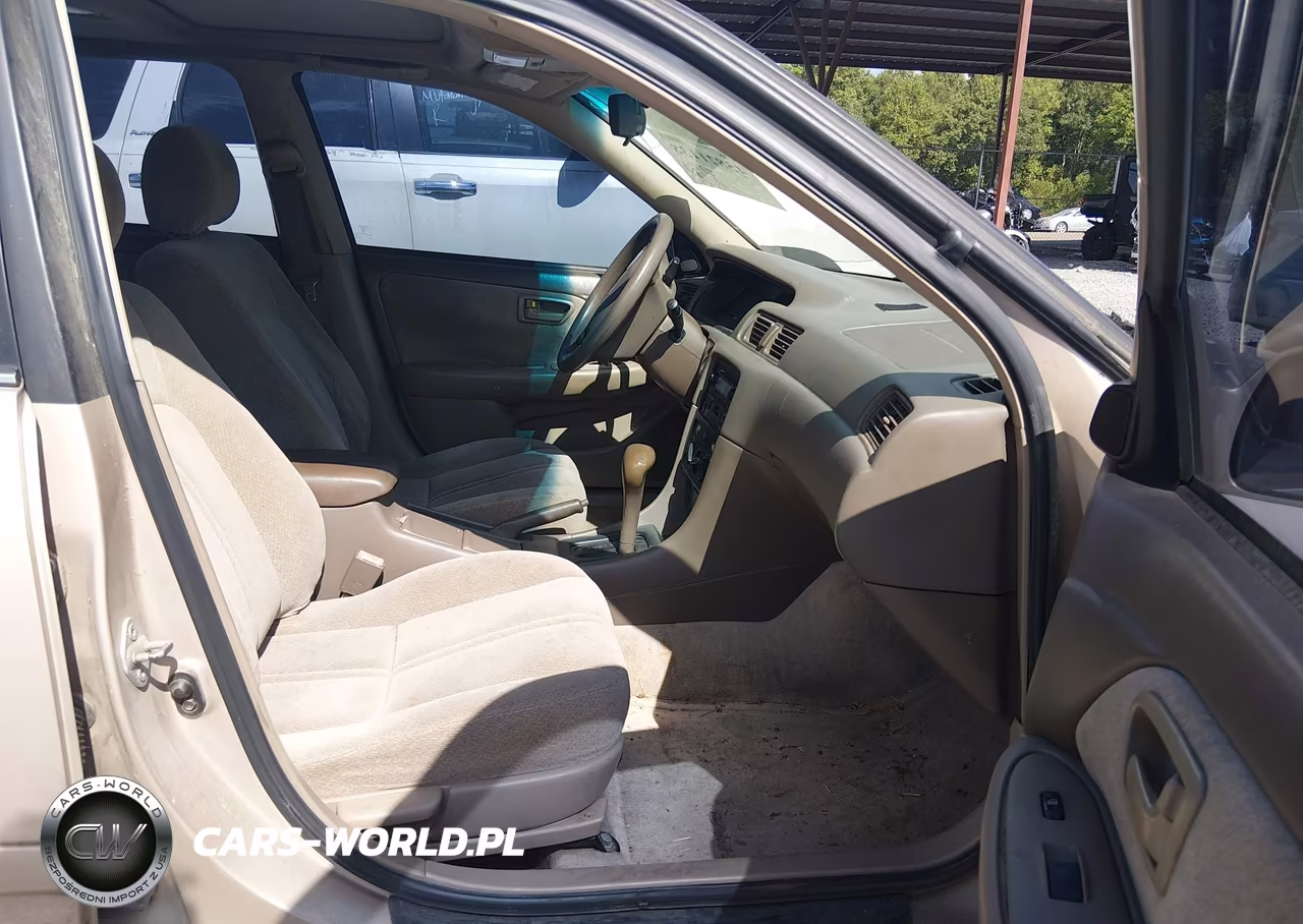 2001 Toyota Camry Le VIN:4T1BG22K71U030214 - 5