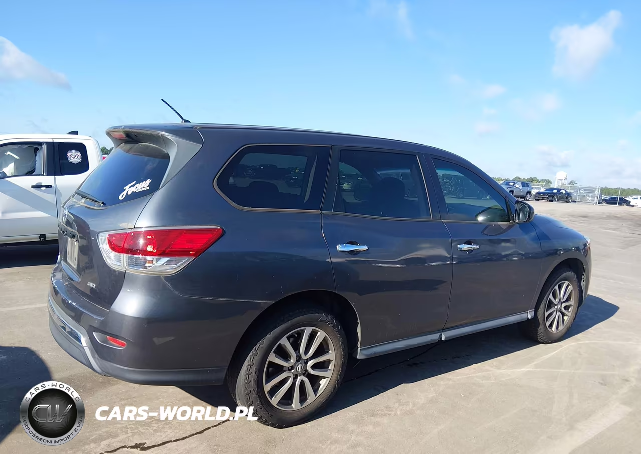 2014 Nissan Pathfinder S VIN:5N1AR2MM4EC623352 - 4