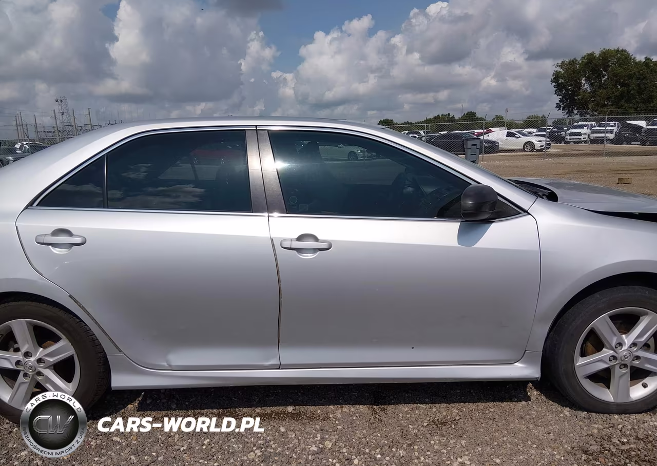 2013 Toyota Camry Se VIN:4T1BF1FK5DU673785 - 14