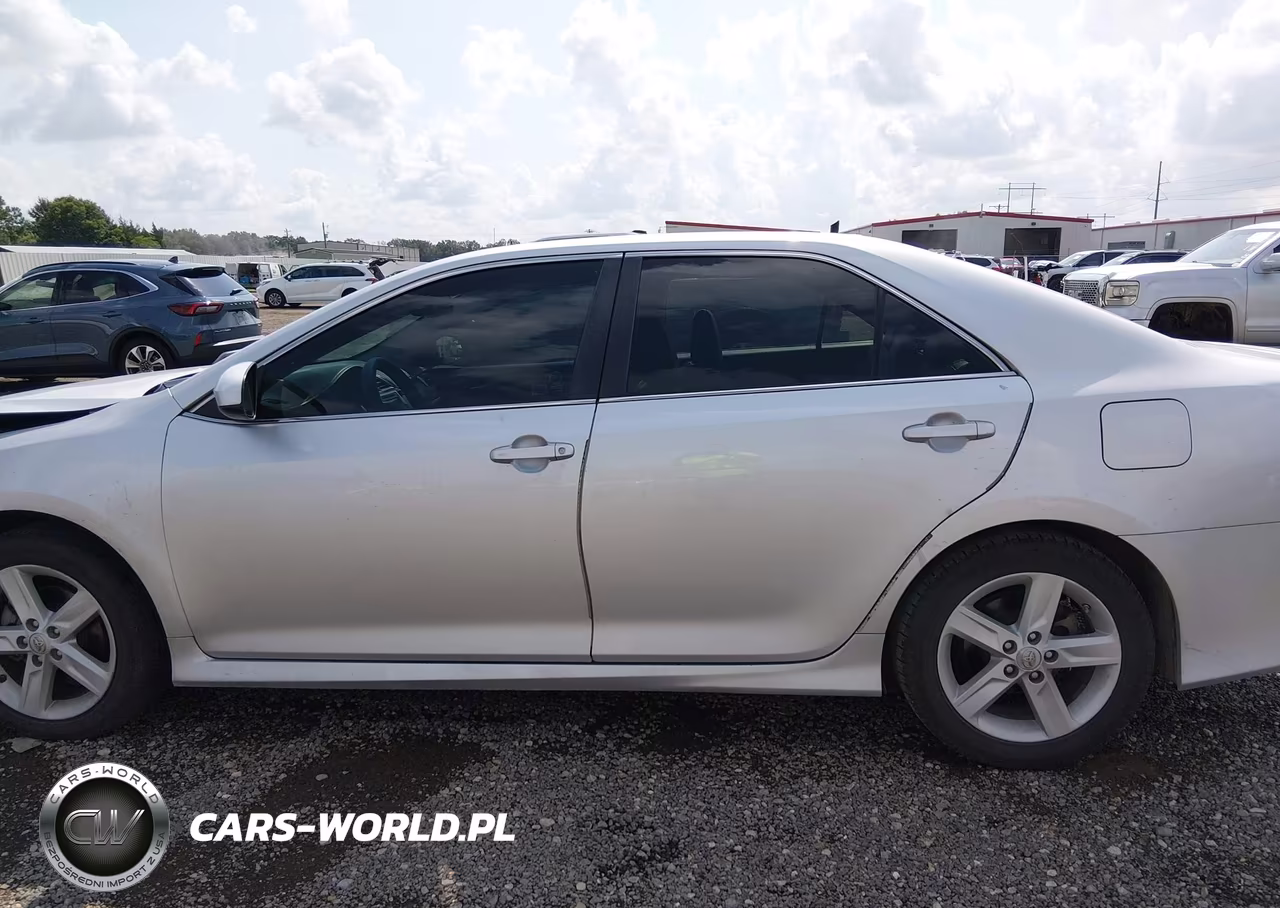 2013 Toyota Camry Se VIN:4T1BF1FK5DU673785 - 15