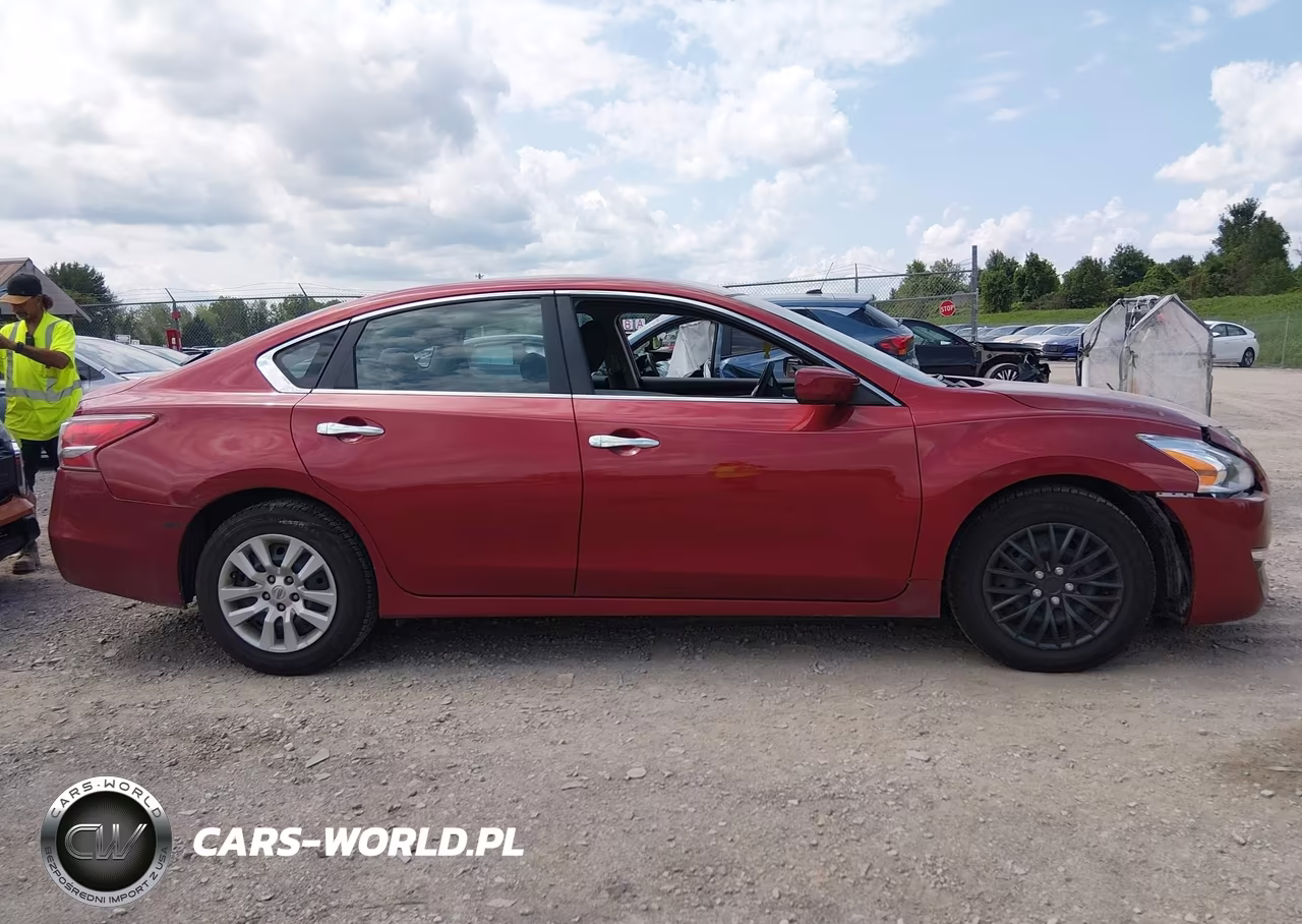 2015 Nissan Altima 2.5 S VIN:1N4AL3AP5FC207344 - 14