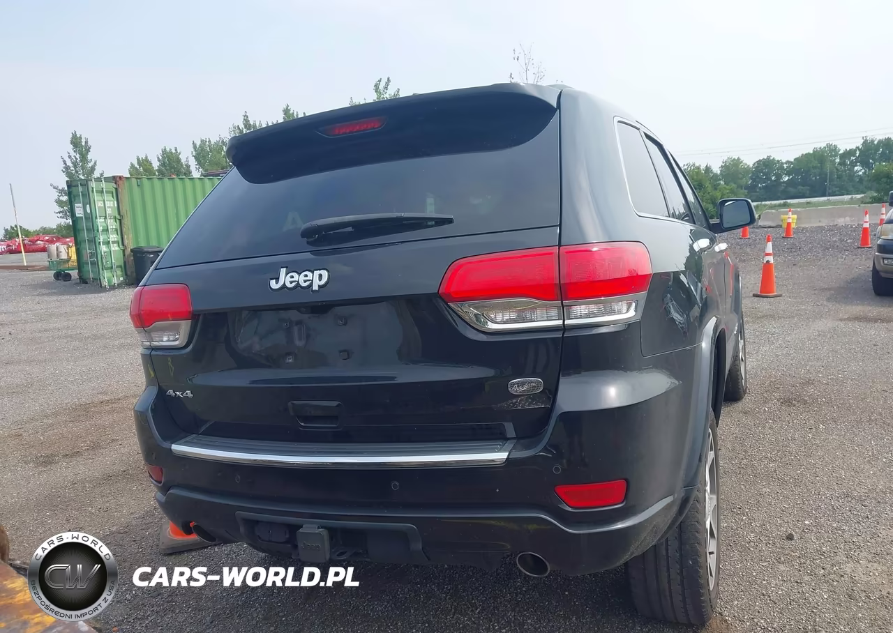 2020 Jeep Grand Cherokee Overland 4X4 VIN:1C4RJFCG2LC328734 - 16