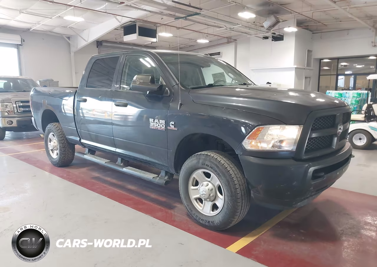 2017 Ram 3500 Tradesman 4X4 6'4 Box
