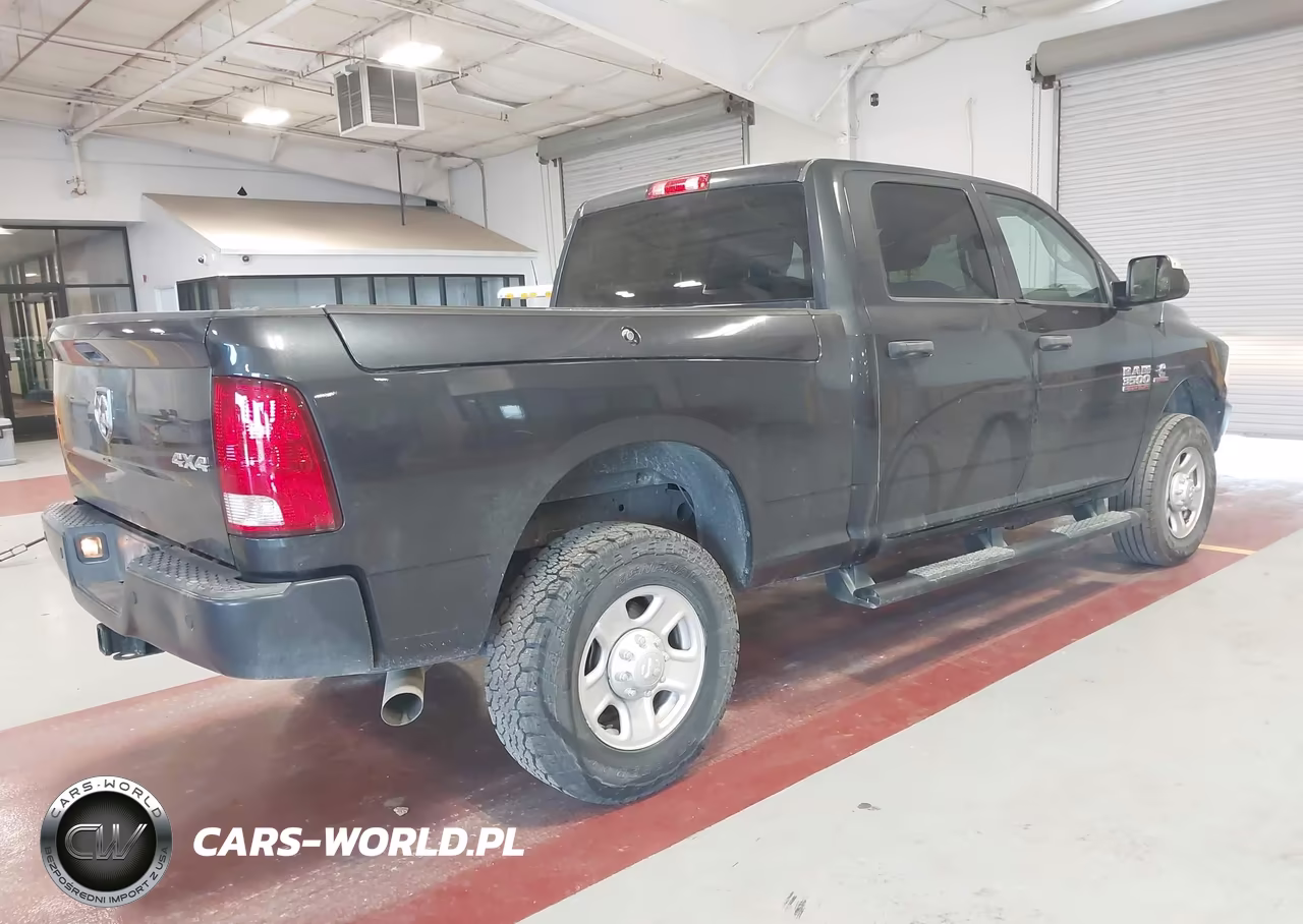 2017 Ram 3500 Tradesman 4X4 6'4 Box VIN:3C63R3CL0HG683889 - 4