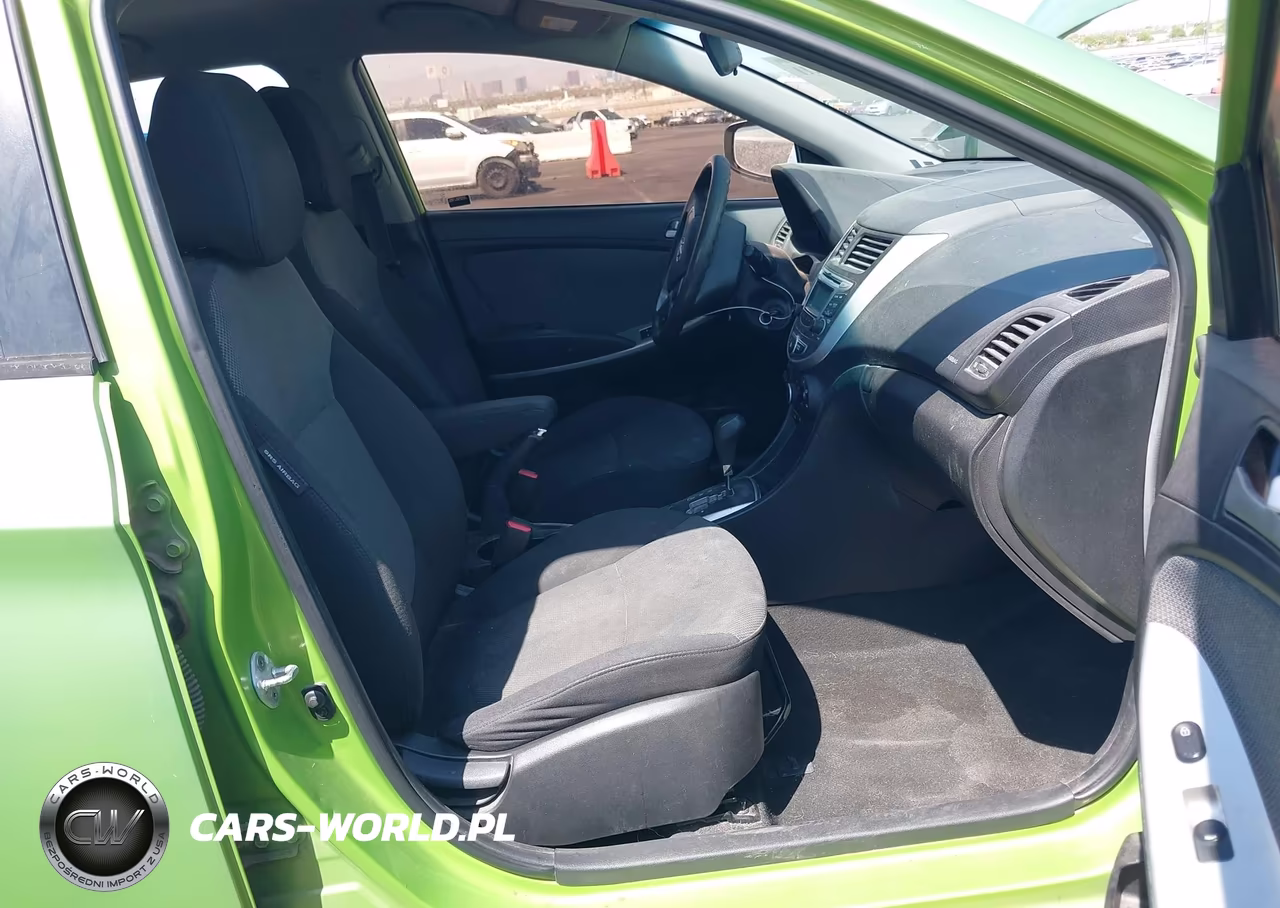 2013 Hyundai Accent Gs VIN:KMHCT5AEXDU103061 - 5