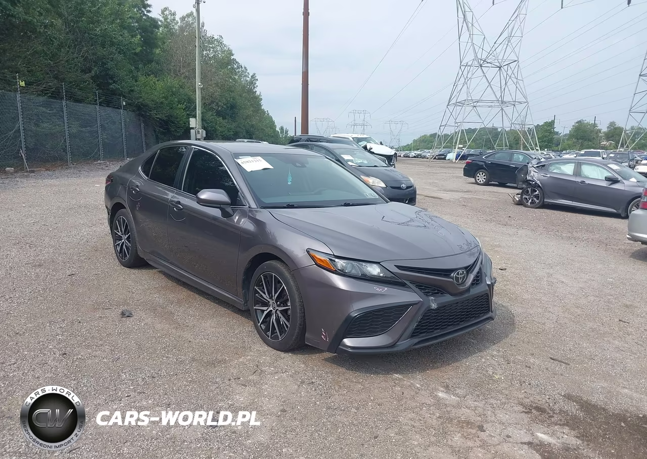 2021 Toyota Camry Se – zdjęcie 1 z 16