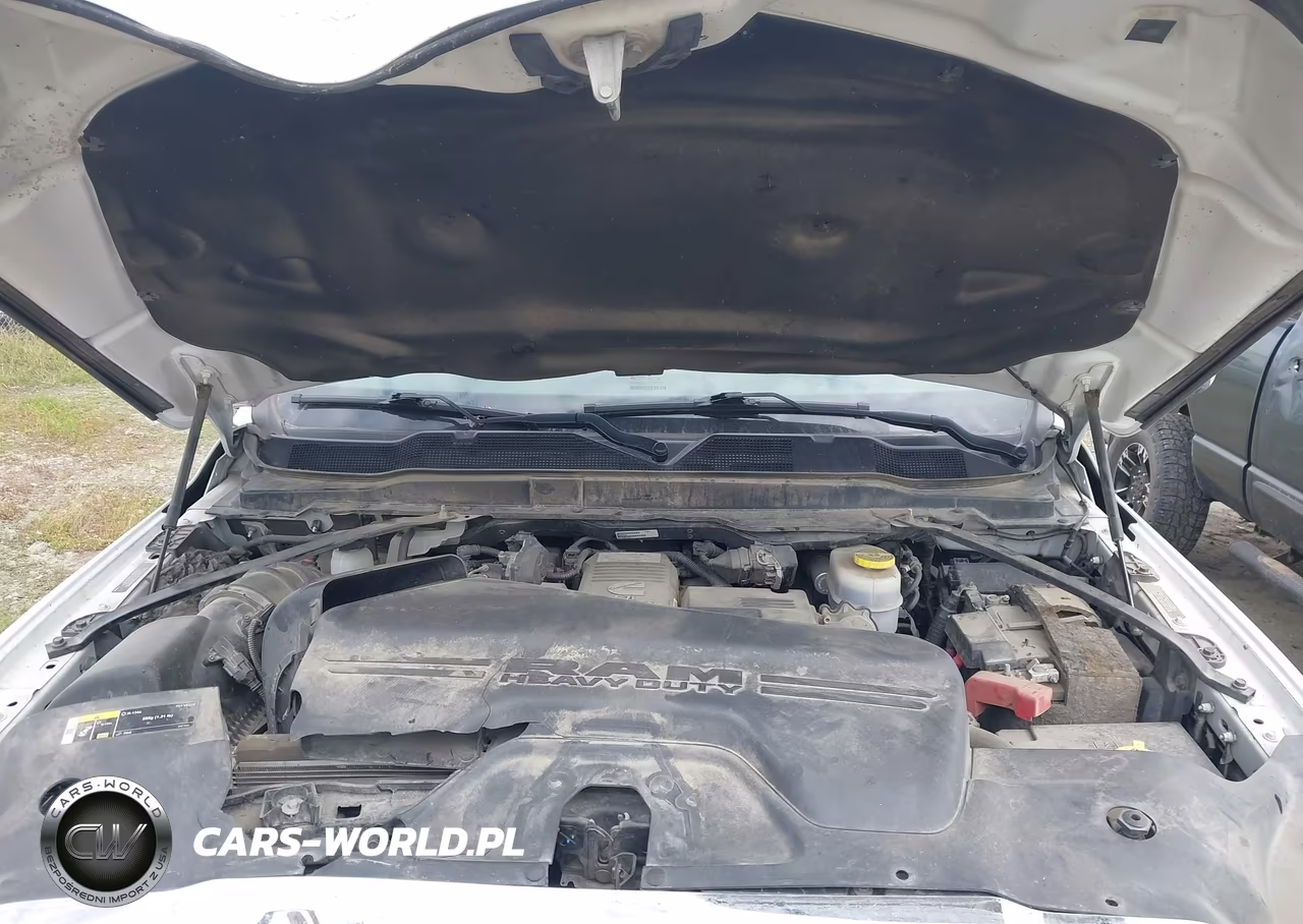 2019 Ram 2500 Tradesman 4X4 8' Box VIN:3C6UR5HL7KG682335 - 10