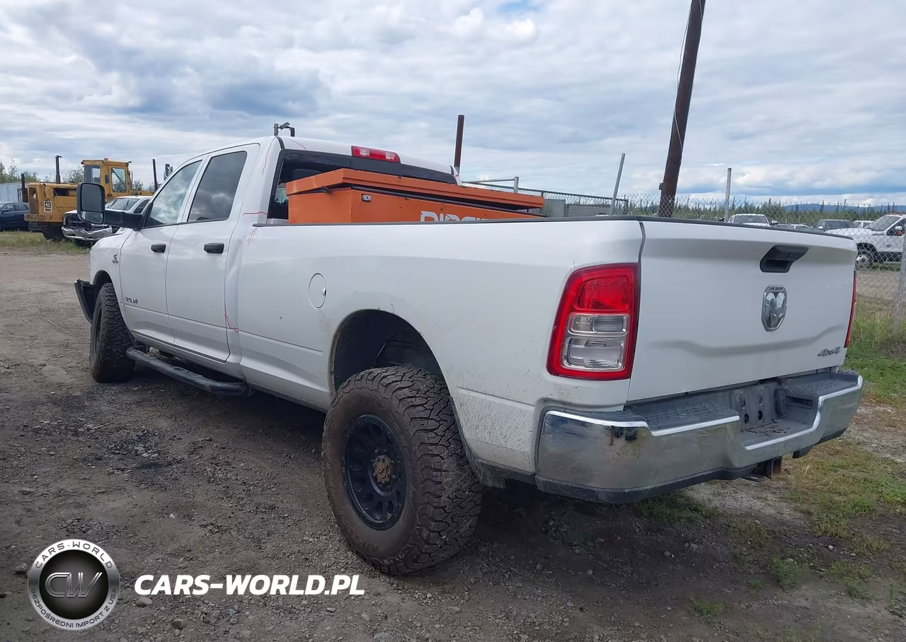 2019 Ram 2500 Tradesman 4X4 8' Box VIN:3C6UR5HL7KG682335 - 3