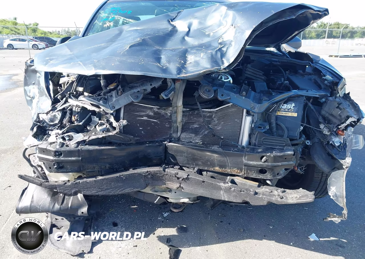 2015 Toyota Corolla Le VIN:2T1BURHE4FC274883 - 6