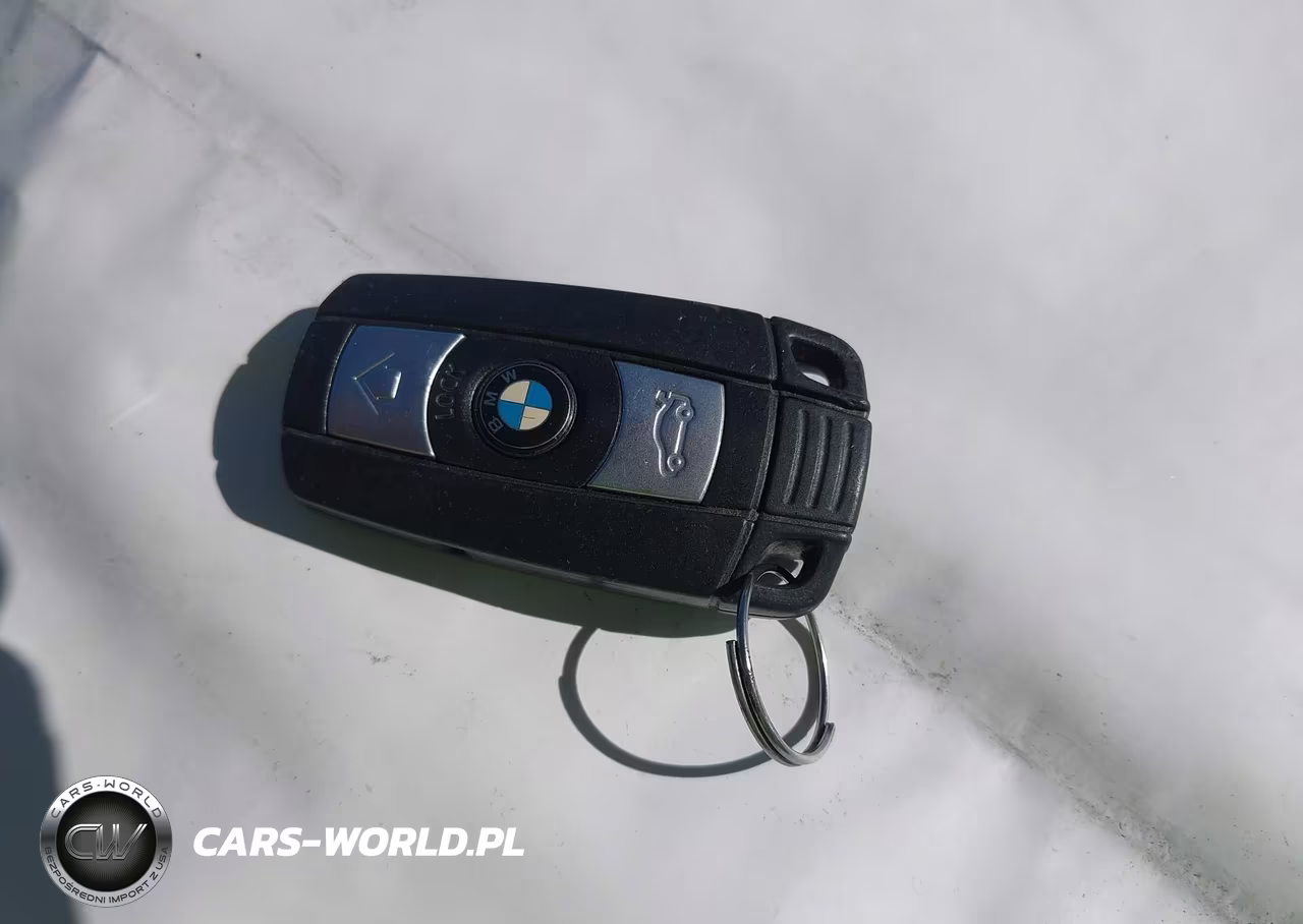 2013 BMW X1 Sdrive28I VIN:WBAVM1C54DVW45750 - 11