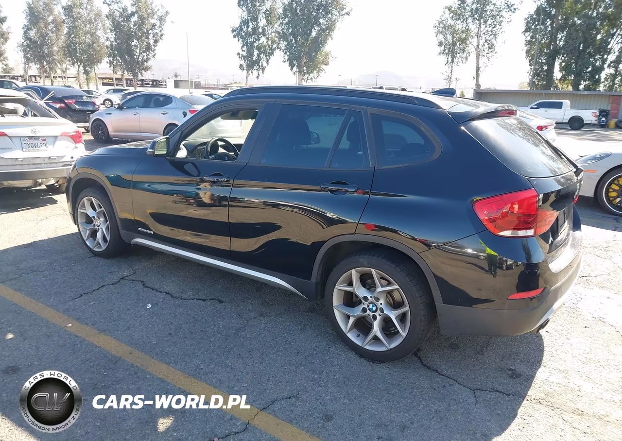 2013 BMW X1 Sdrive28I VIN:WBAVM1C54DVW45750 - 3