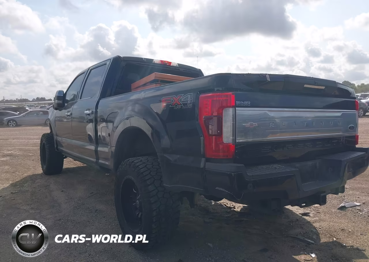 2017 Ford F-250 Platinum VIN:1FT7W2BT2HEE69959 - 13