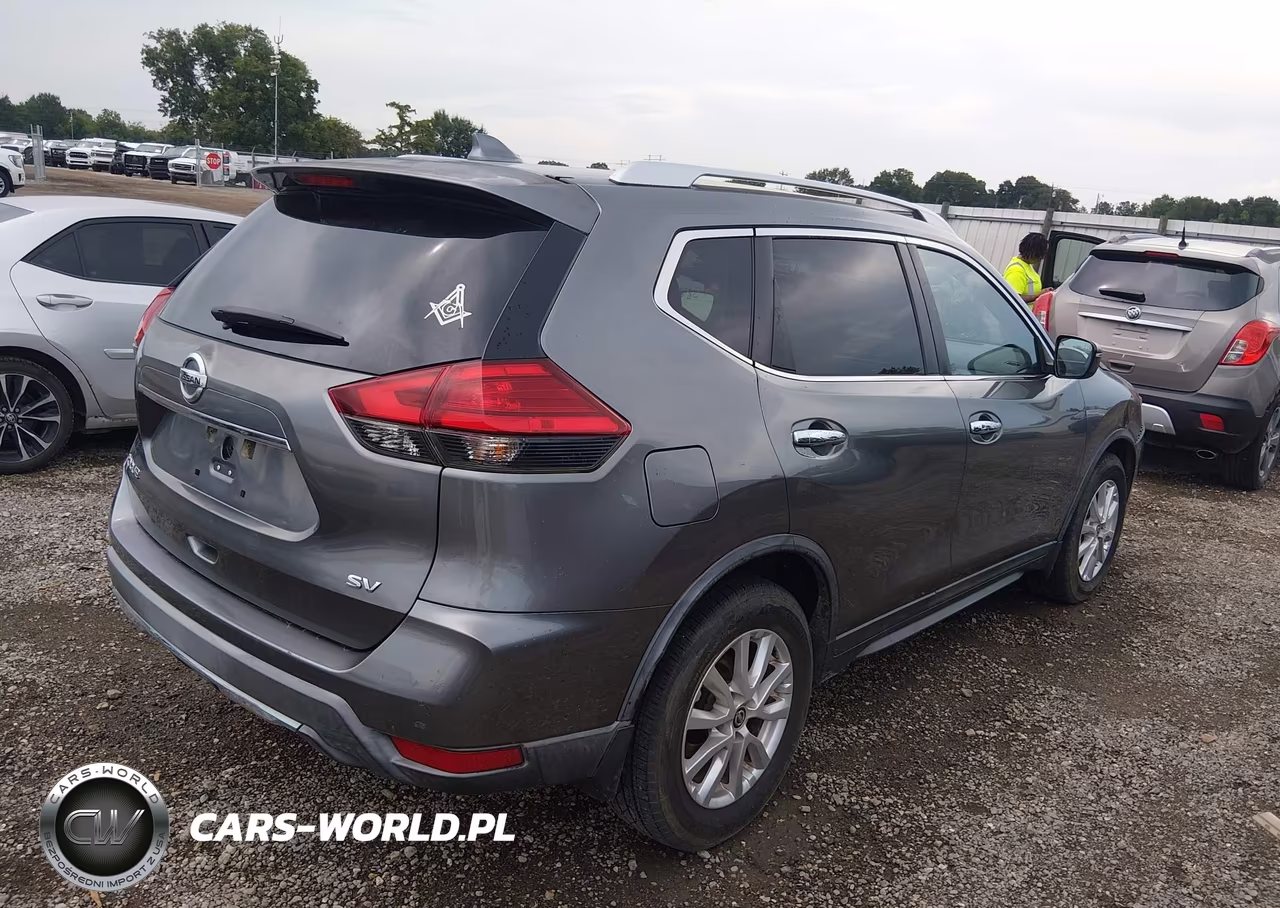 2017 Nissan Rogue Sv VIN:KNMAT2MT4HP572932 - 4