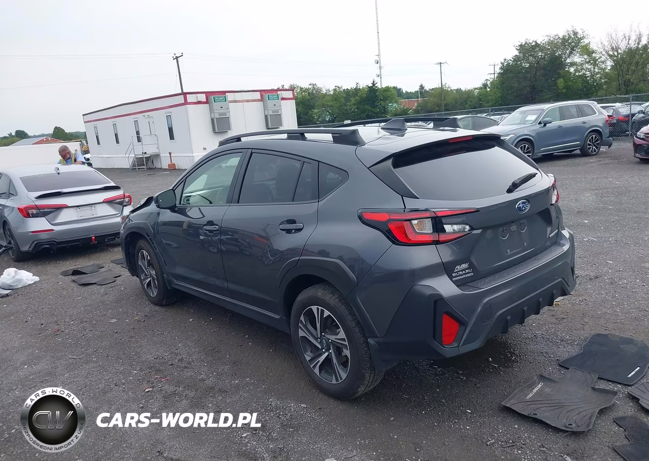 2024 Subaru Crosstrek Premium VIN:JF2GUADC9R8911683 - 3