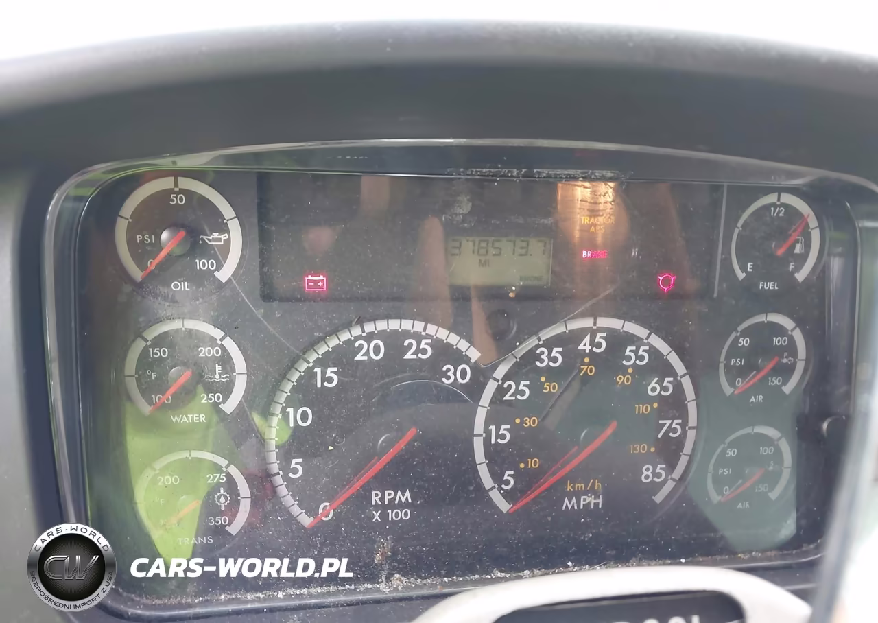 2005 Freightliner M2 106 Medium Duty VIN:1FVACWCS15HU34940 - 5