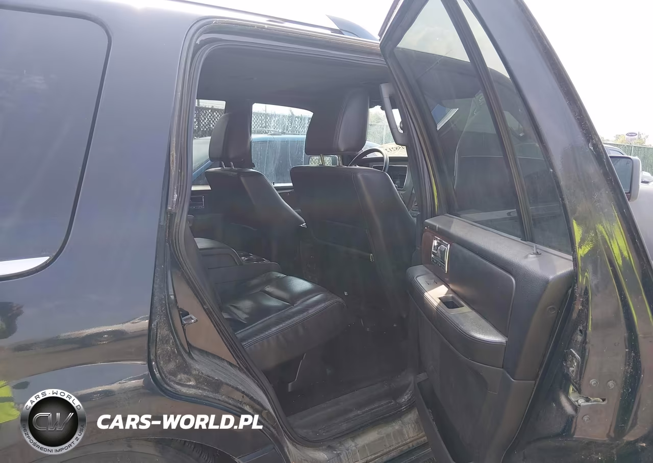 2011 Lincoln Navigator VIN:5LMJJ2H58BEJ00178 - 8