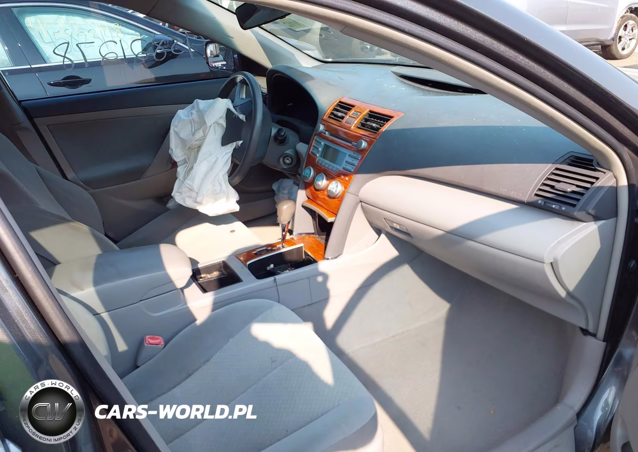 2009 Toyota Camry Le VIN:4T4BE46K29R101980 - 5