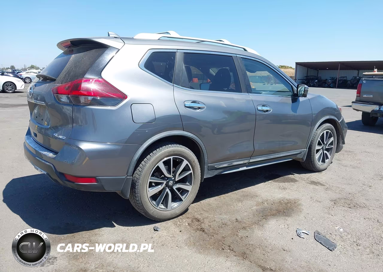 2018 Nissan Rogue Sl VIN:JN8AT2MV4JW325301 - 4