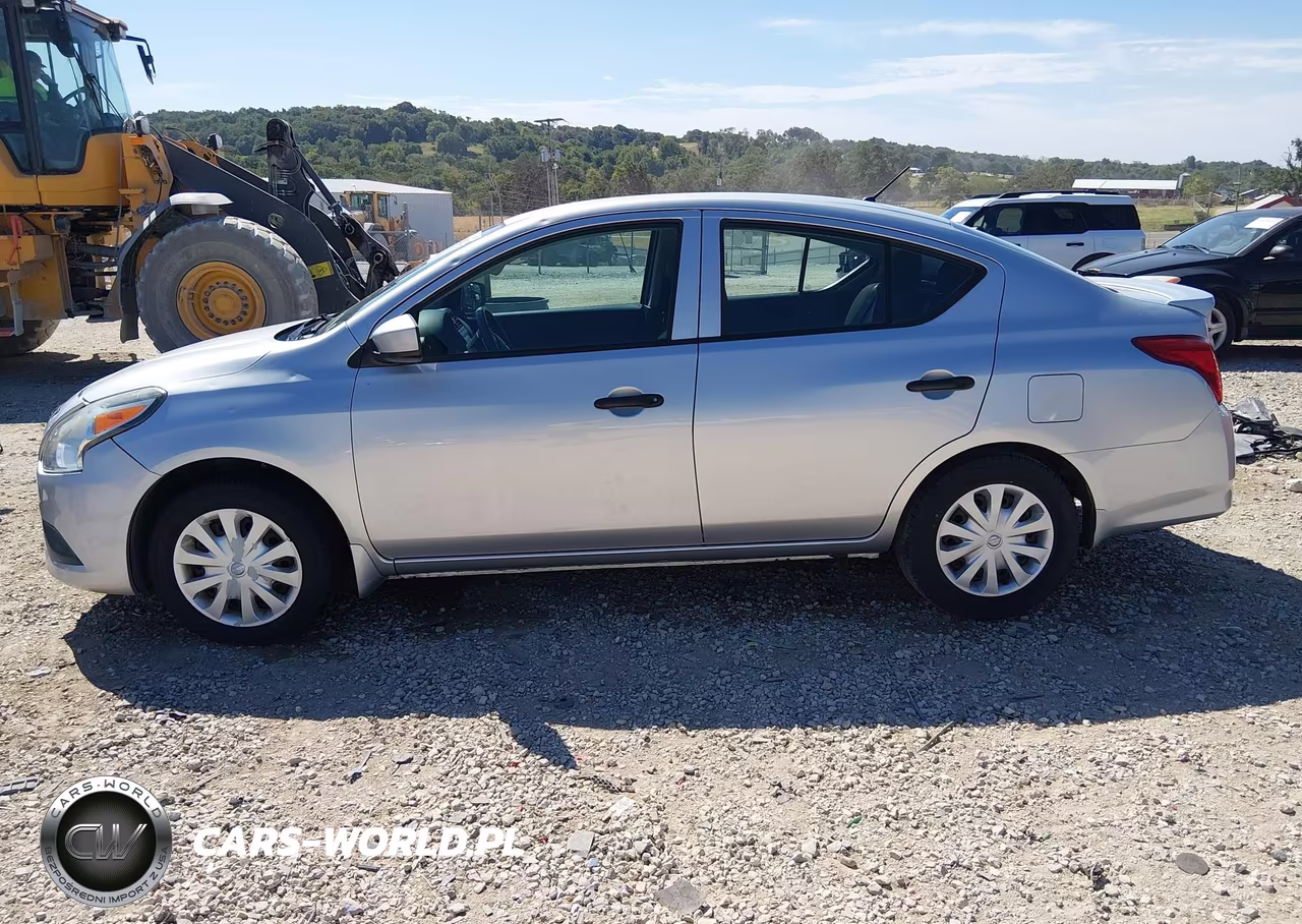 2019 Nissan Versa 1.6 S+ VIN:3N1CN7AP0KL829078 - 14