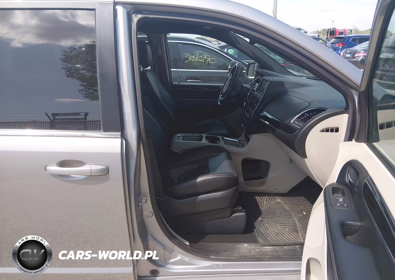 2019 Dodge Grand Caravan Sxt VIN:2C4RDGCG8KR774325 - 5