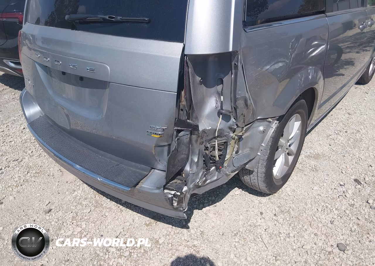 2019 Dodge Grand Caravan Sxt VIN:2C4RDGCG8KR774325 - 6