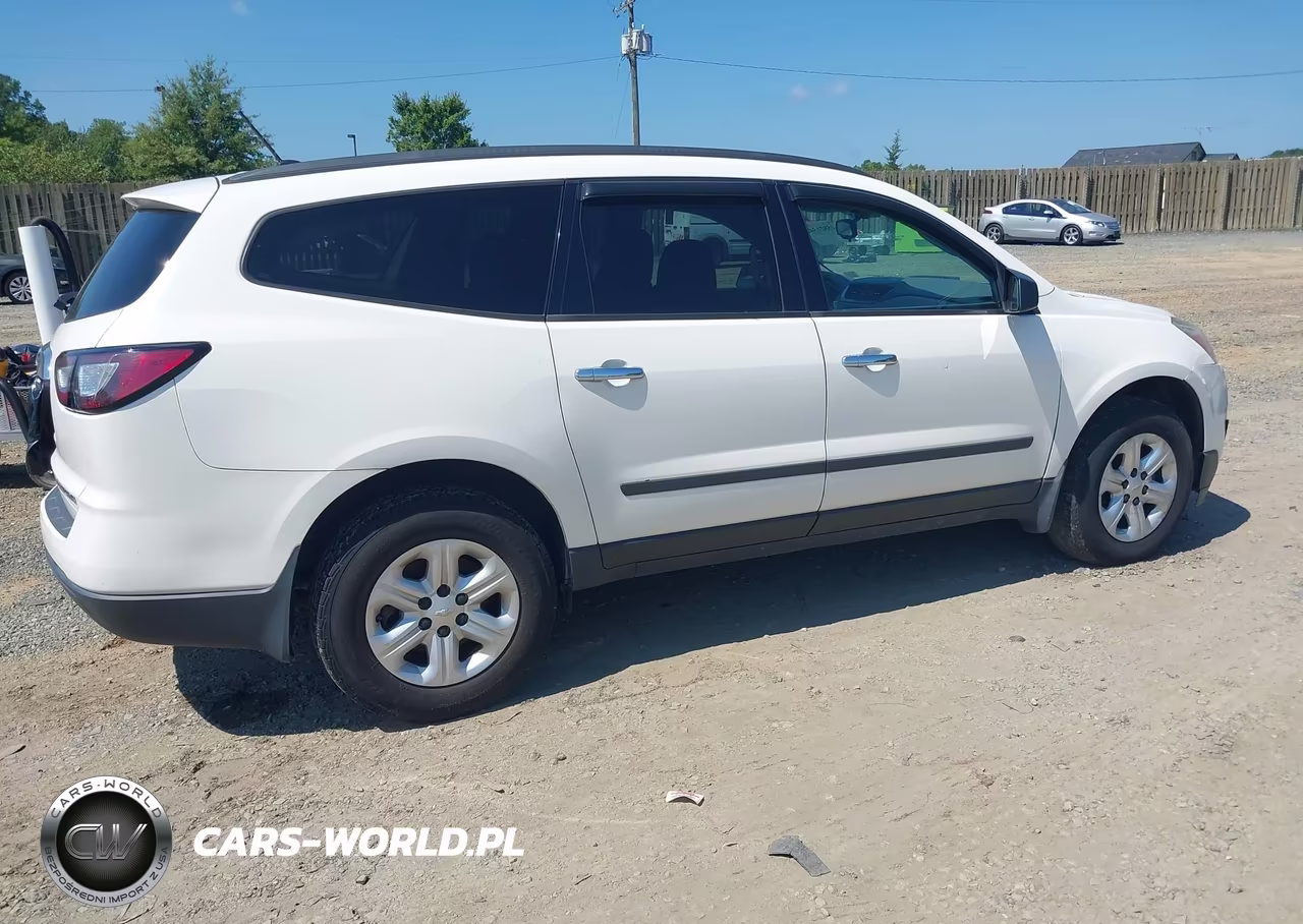 2015 Chevrolet Traverse Ls VIN:1GNKRFED9FJ308002 - 4