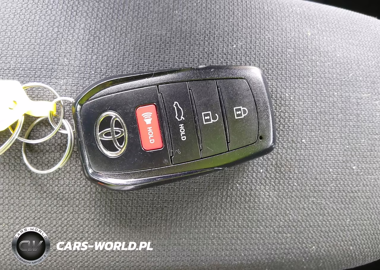 2024 Toyota Corolla Le VIN:5YFB4MDE8RP199666 - 11