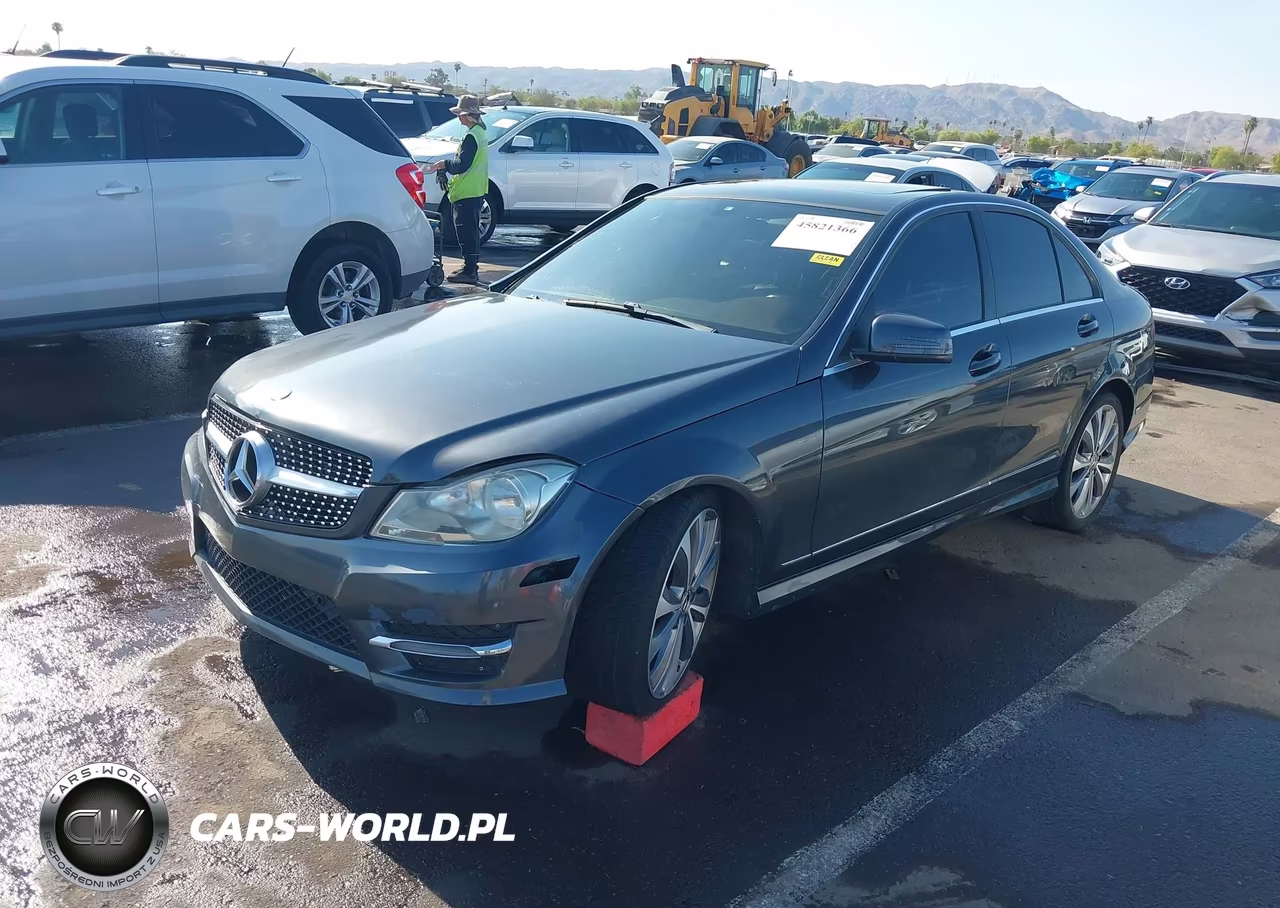 2014 Mercedes-Benz C 250 Sport VIN:WDDGF4HBXEG239568 - 2