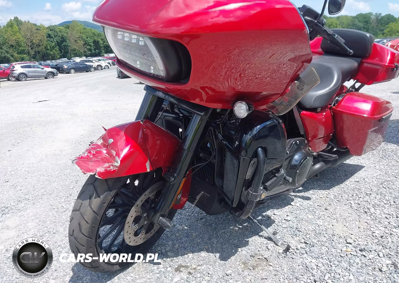 2018 Harley-Davidson Fltrxs Road Glide Special VIN:1HD1KTC15JB622991 - 15