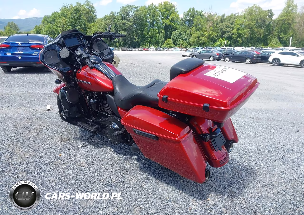 2018 Harley-Davidson Fltrxs Road Glide Special VIN:1HD1KTC15JB622991 - 3