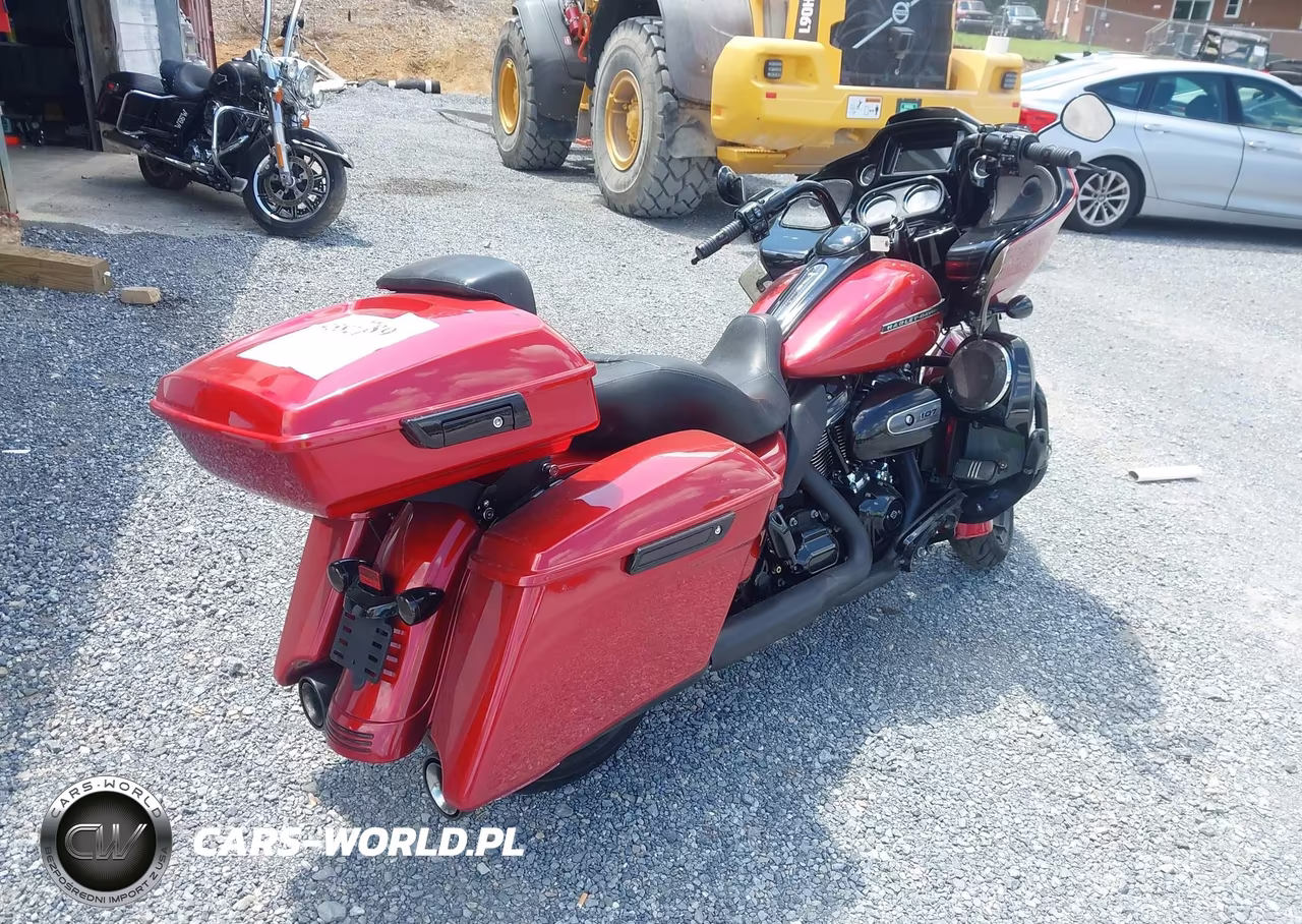 2018 Harley-Davidson Fltrxs Road Glide Special VIN:1HD1KTC15JB622991 - 4