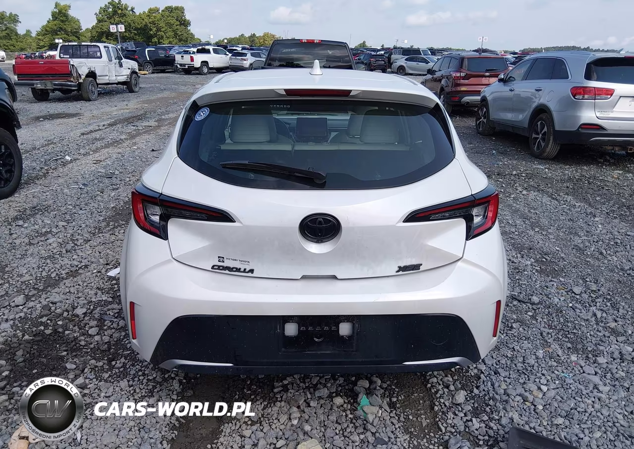 2023 Toyota Corolla Xse VIN:JTNC4MBE7P3196895 - 17