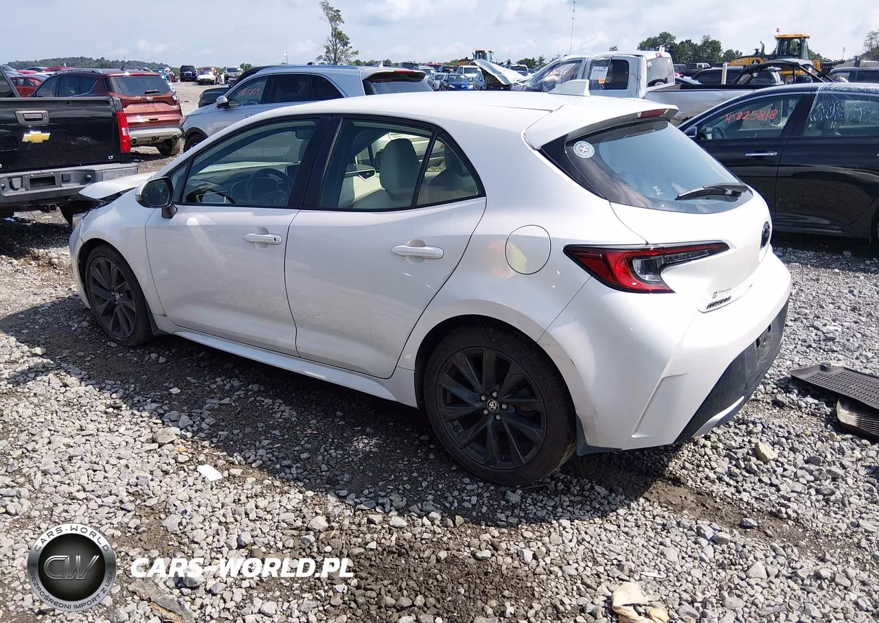 2023 Toyota Corolla Xse VIN:JTNC4MBE7P3196895 - 3