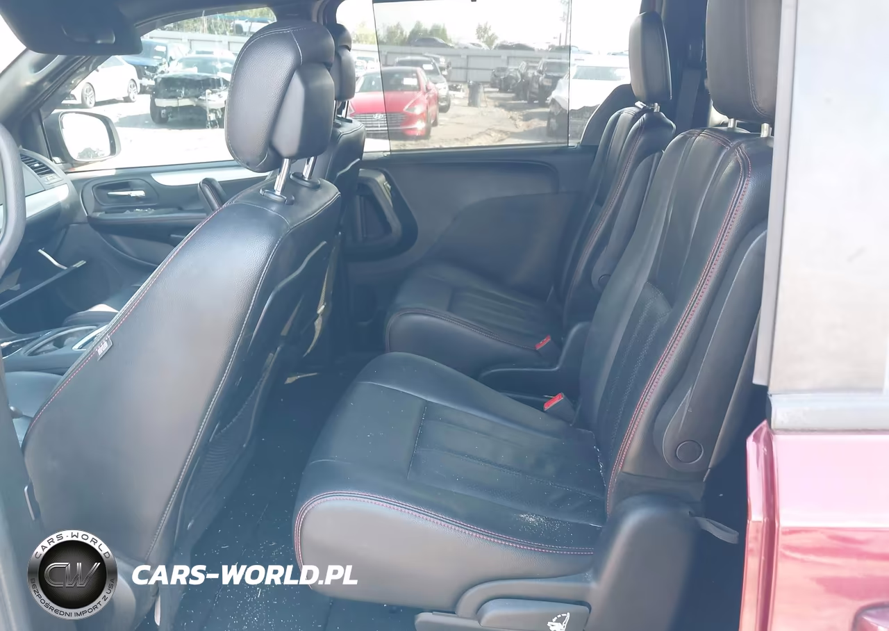 2018 Dodge Grand Caravan Gt VIN:2C4RDGEG2JR299542 - 8