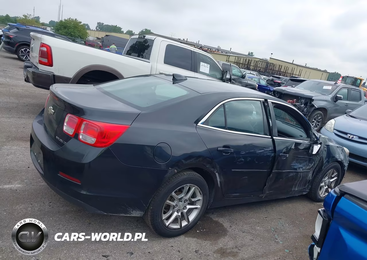 2015 Chevrolet Malibu 1Lt VIN:1G11C5SL9FF341525 - 13
