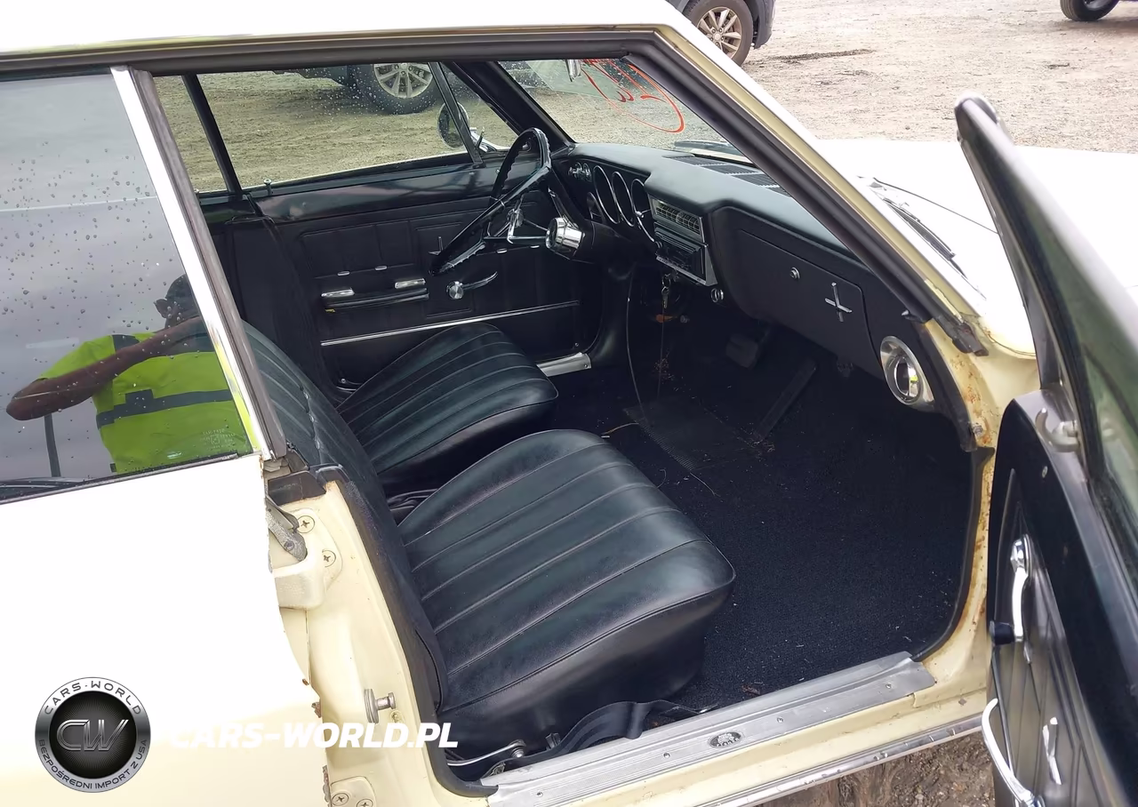 1966 Chevrolet Corvair VIN:105396L106998 - 5