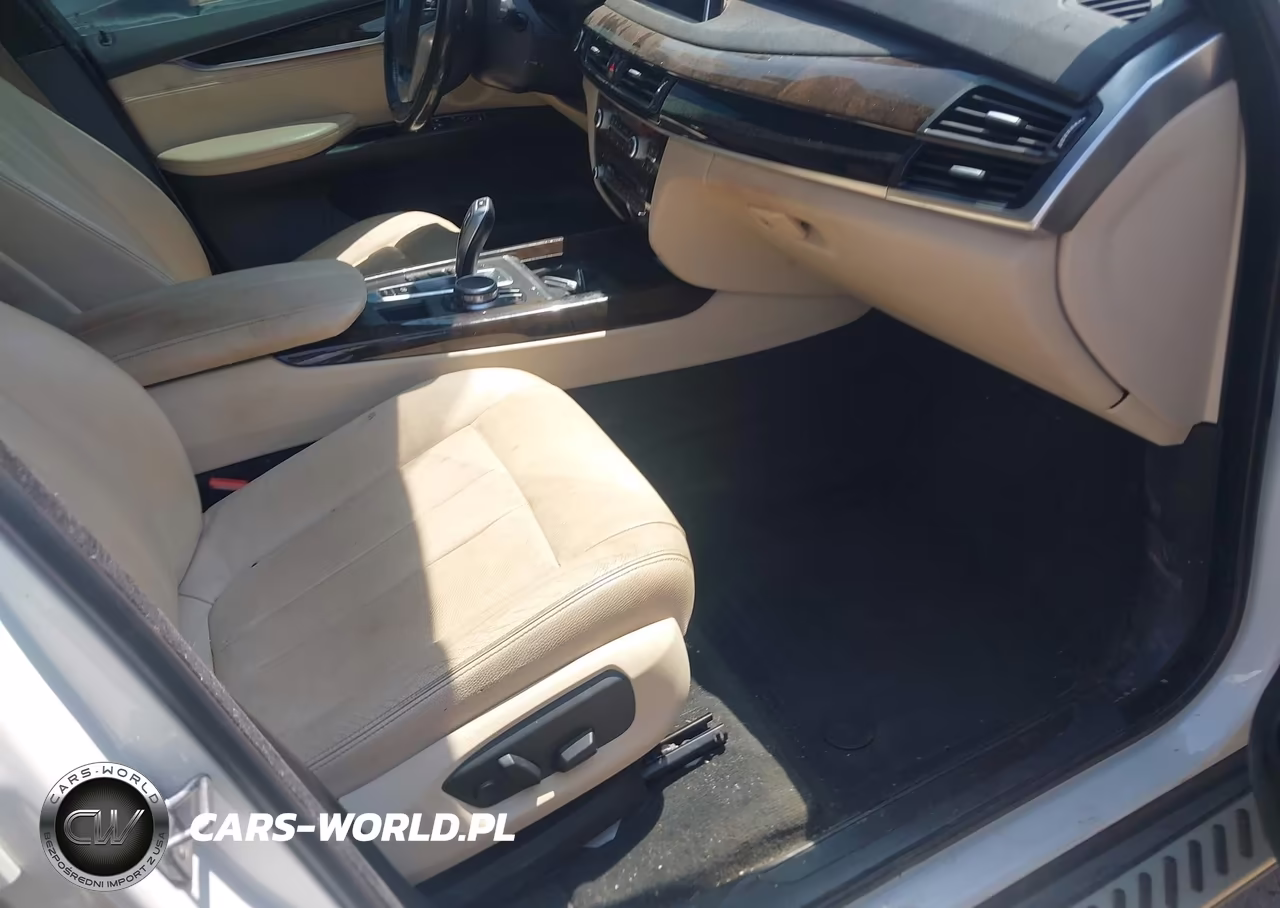 2017 BMW X5 xDrive35I VIN:5UXKR0C35H0V80389 - 5