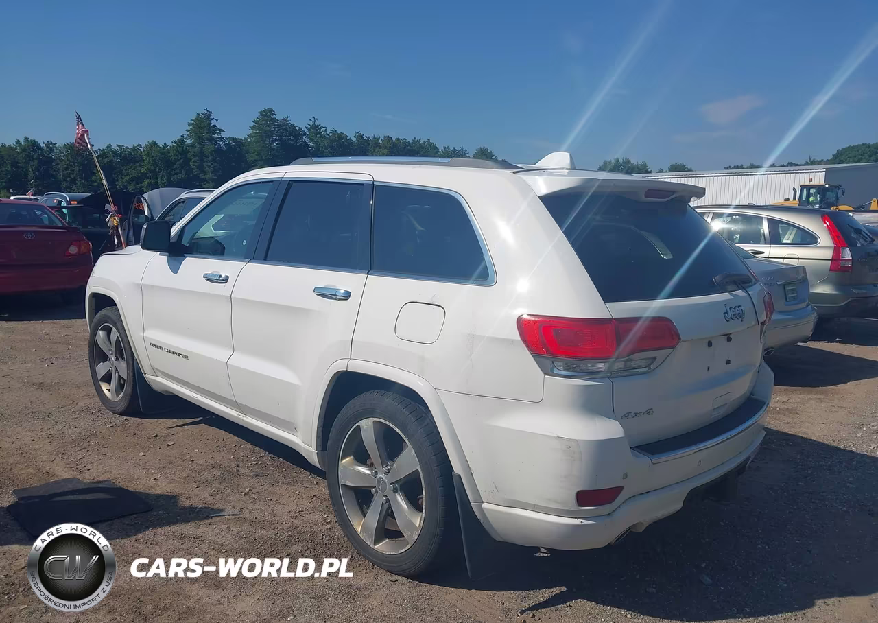 2014 Jeep Grand Cherokee Overland VIN:1C4RJFCGXEC386562 - 3