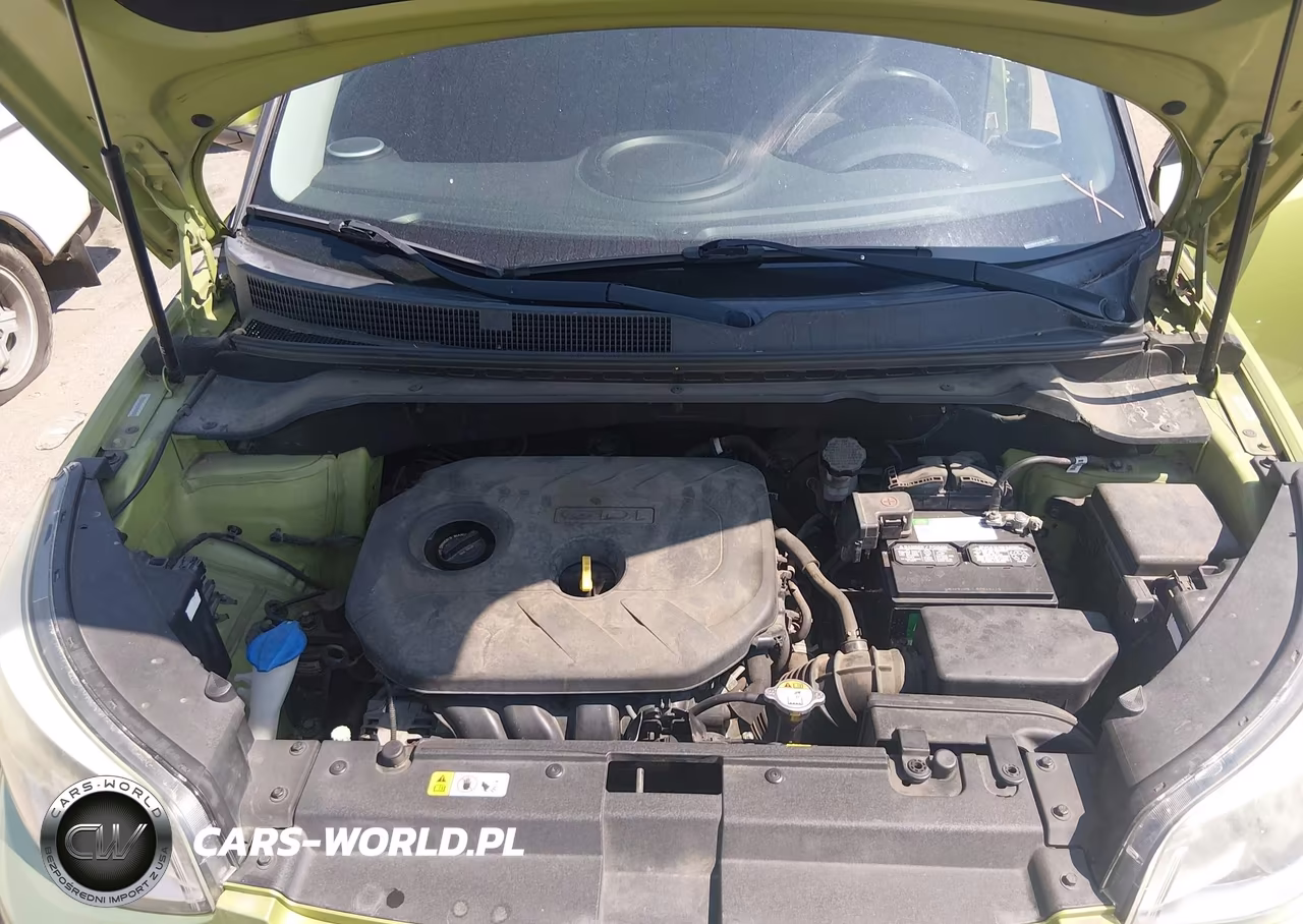 2015 Kia Soul + VIN:KNDJP3A55F7784784 - 10