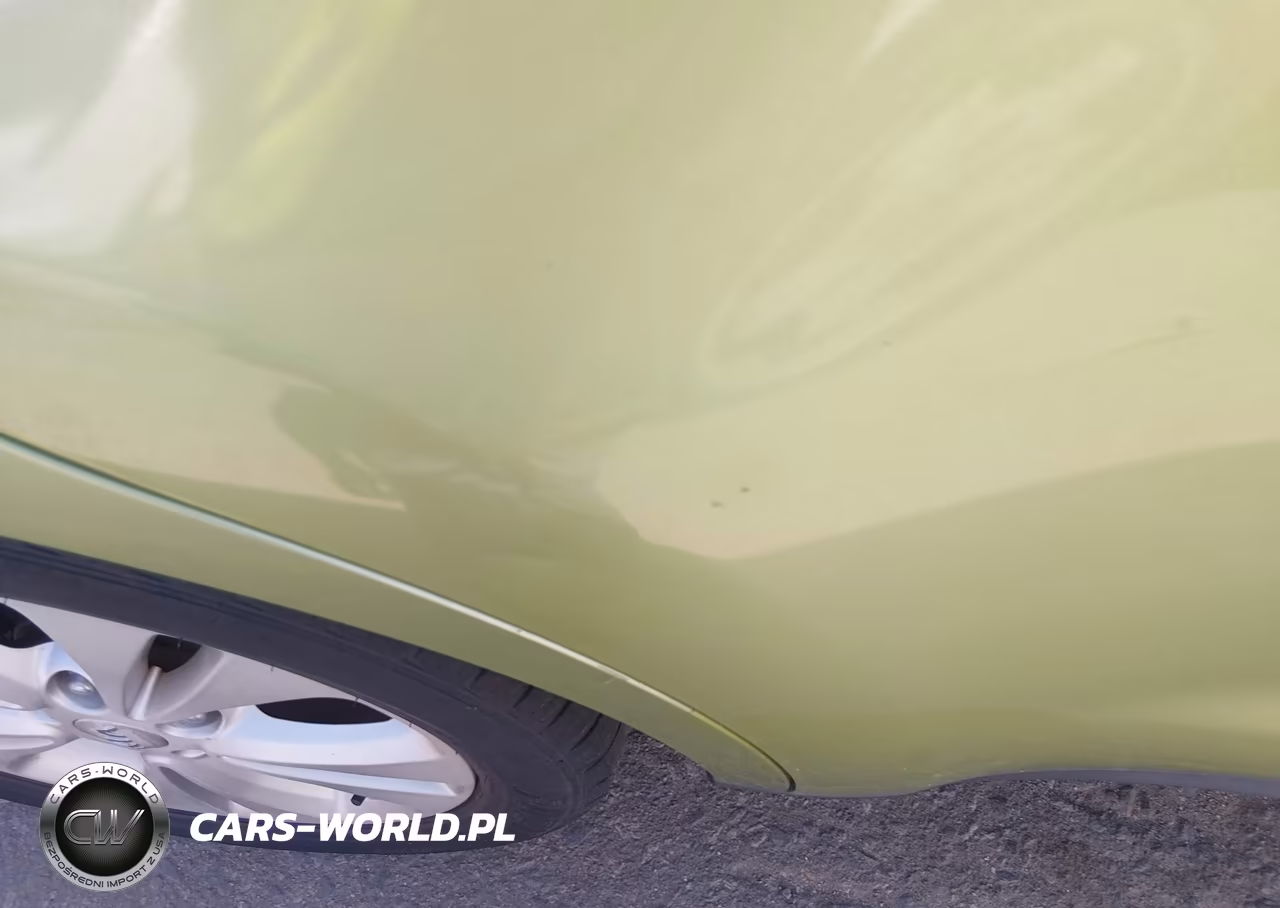 2015 Kia Soul + VIN:KNDJP3A55F7784784 - 15
