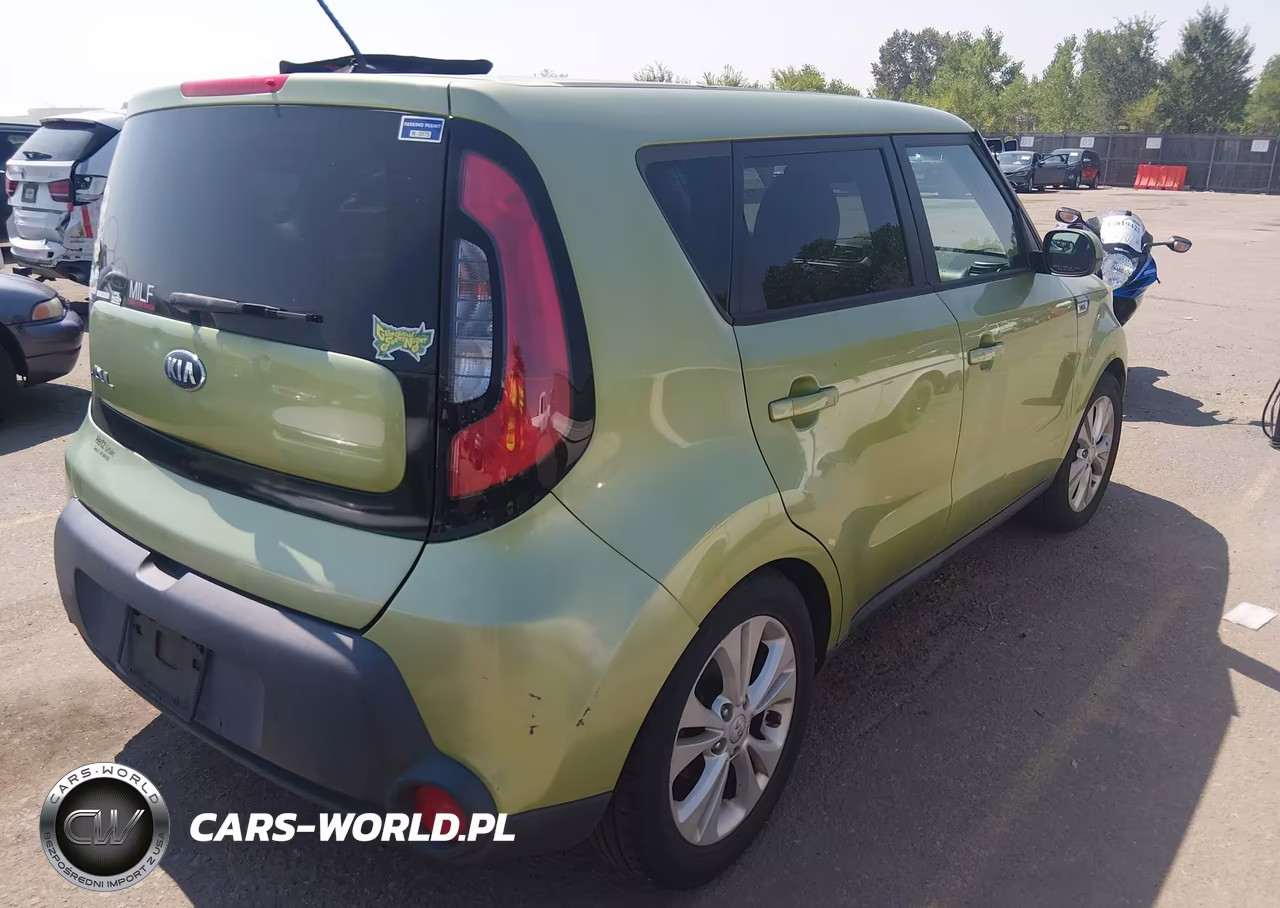 2015 Kia Soul + VIN:KNDJP3A55F7784784 - 4