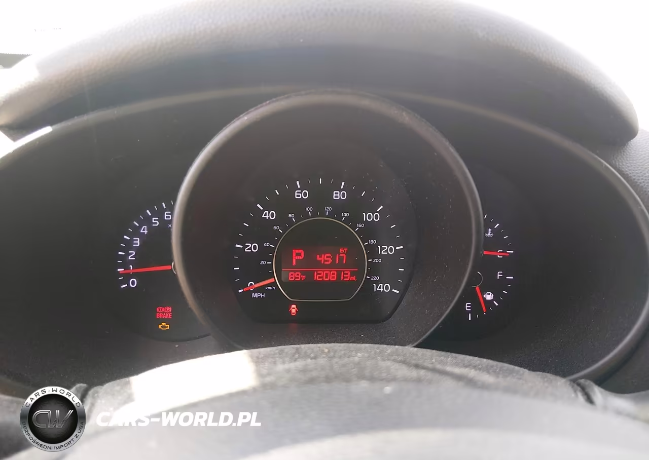 2015 Kia Soul + VIN:KNDJP3A55F7784784 - 7