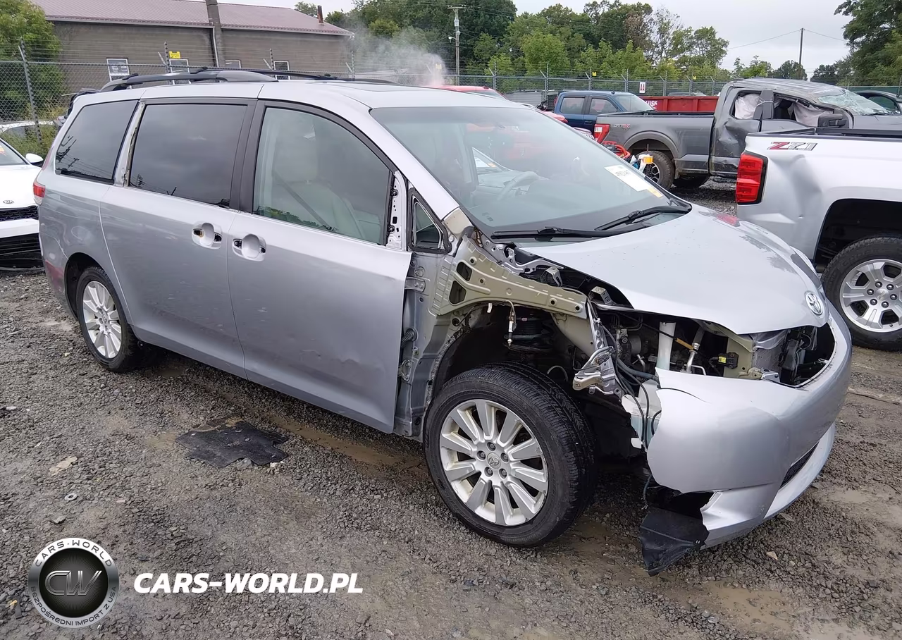 2012 Toyota Sienna Xle 7 Passenger