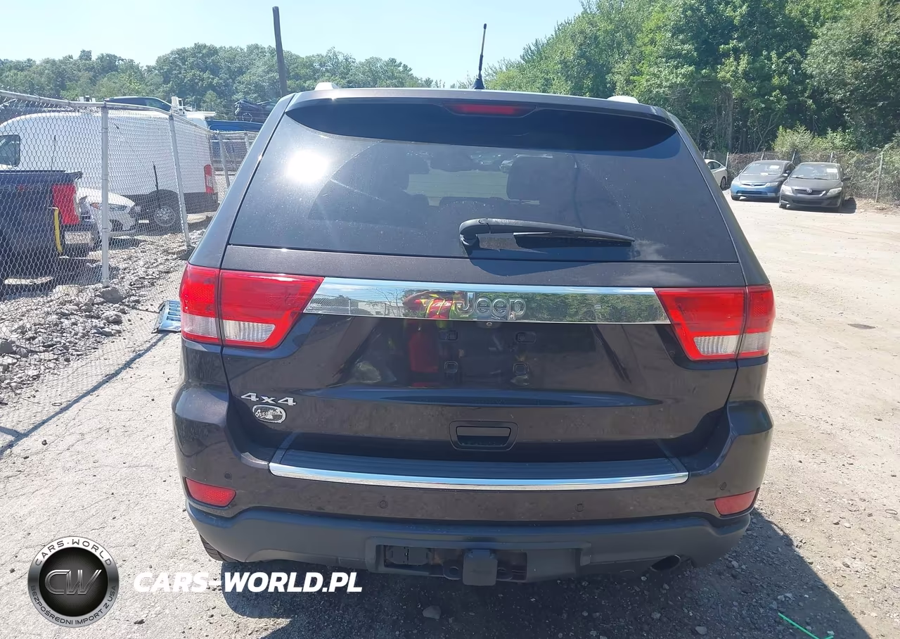 2012 Jeep Grand Cherokee Overland VIN:1C4RJFCG6CC214705 - 17