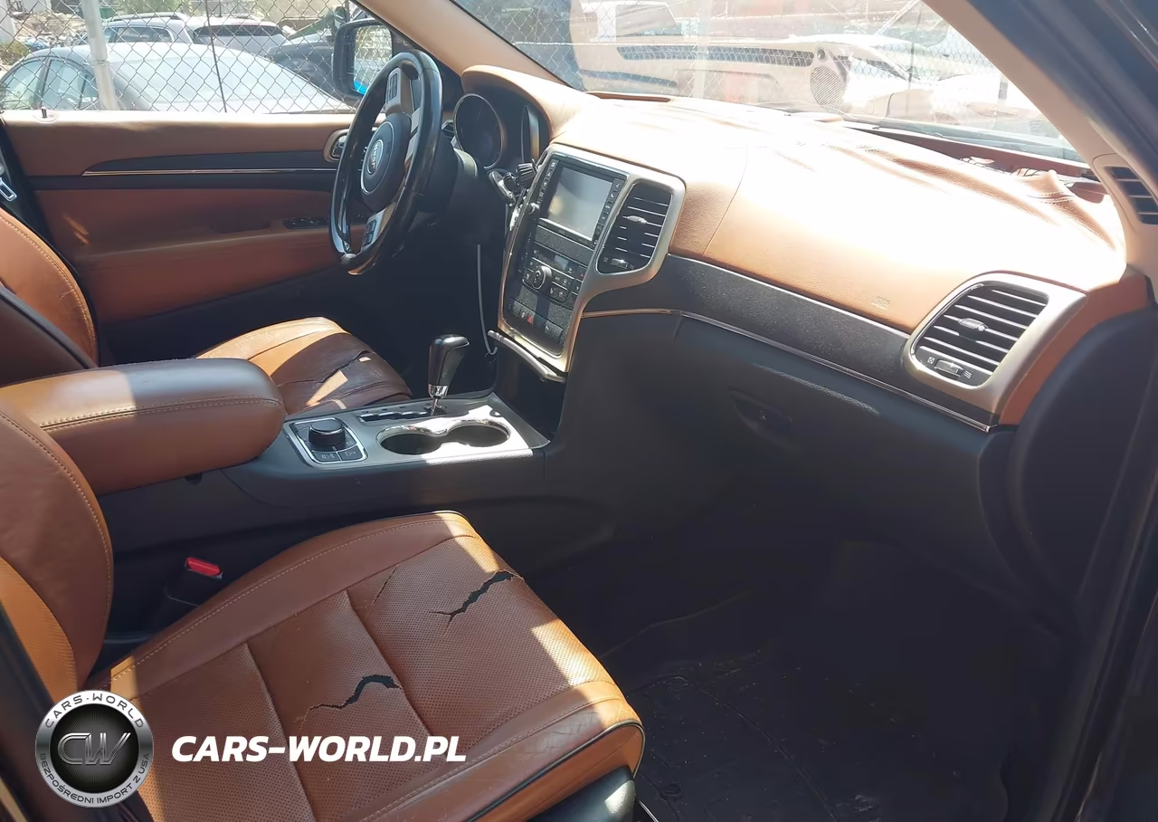 2012 Jeep Grand Cherokee Overland VIN:1C4RJFCG6CC214705 - 5
