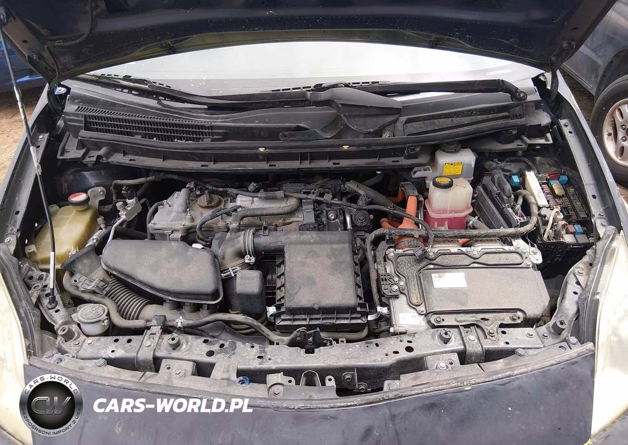2014 Toyota Prius Two VIN:JTDKN3DU8E1760865 - 10