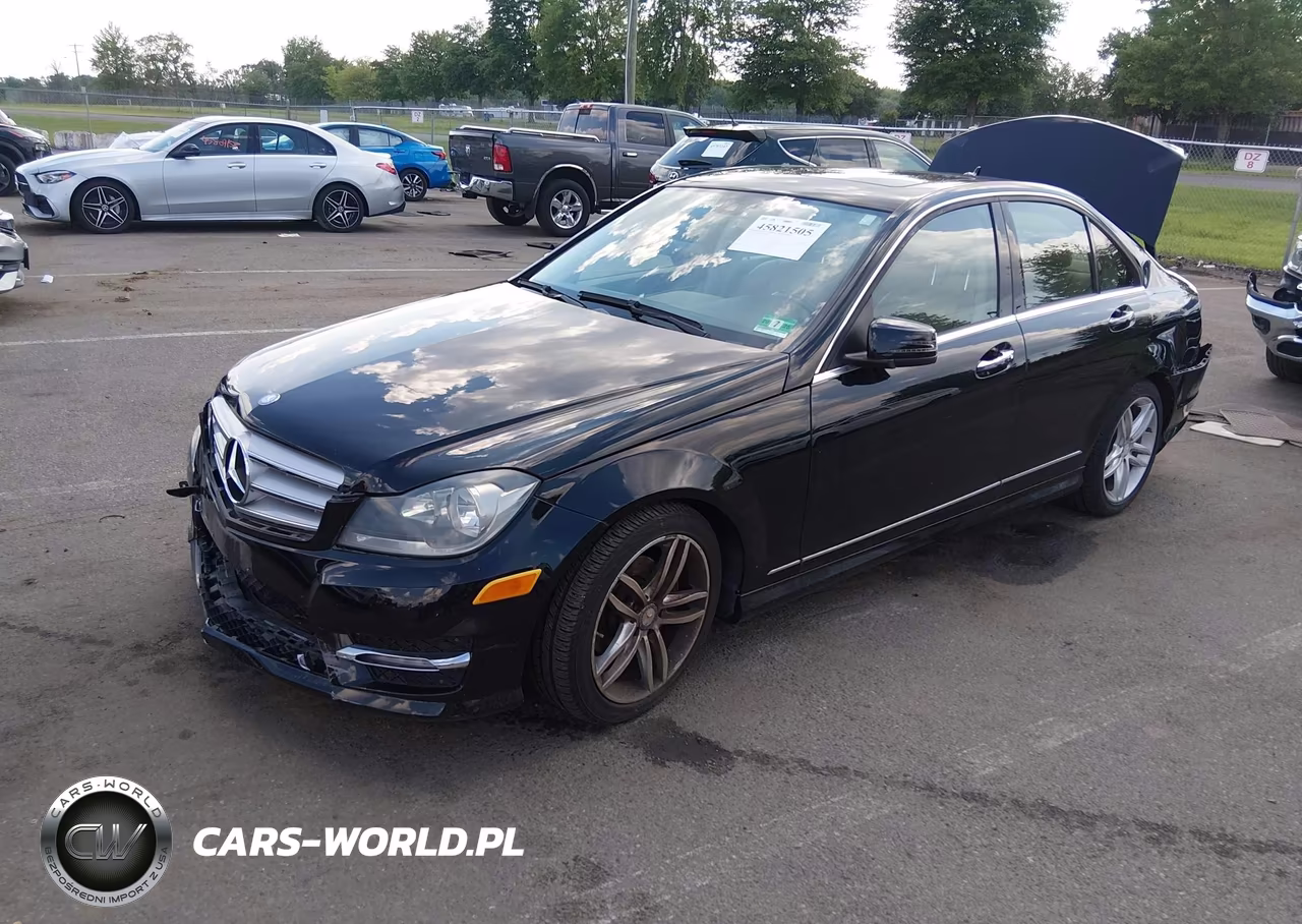 2012 Mercedes-Benz C 300 Sport 4Matic VIN:WDDGF8BB6CR225958 - 2