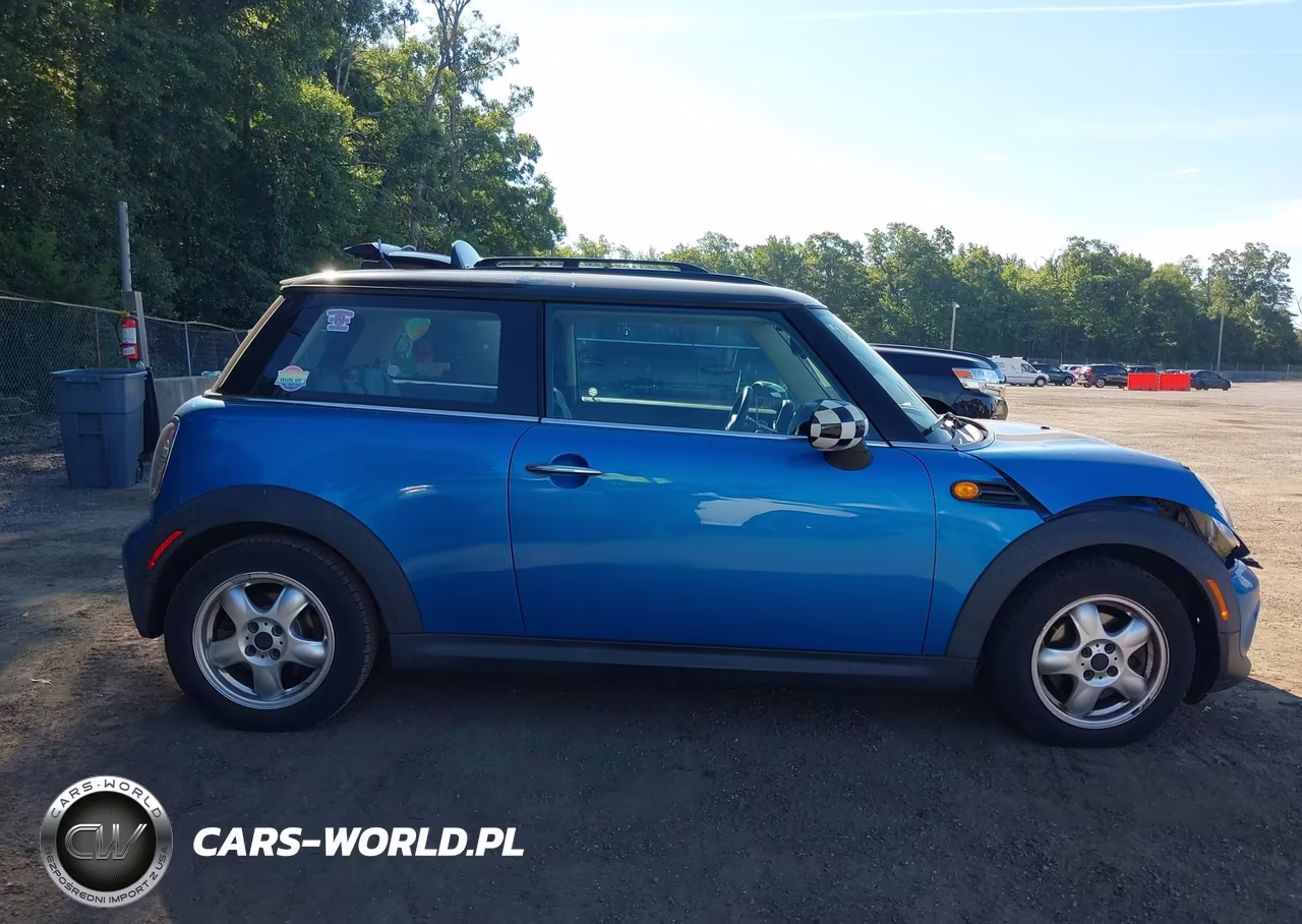 2011 Mini Cooper VIN:WMWSU3C56BT183683 - 13
