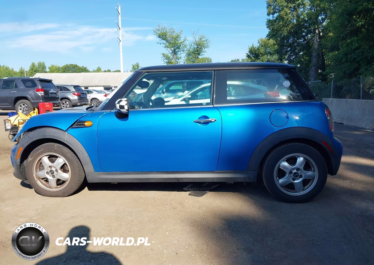 2011 Mini Cooper VIN:WMWSU3C56BT183683 - 14